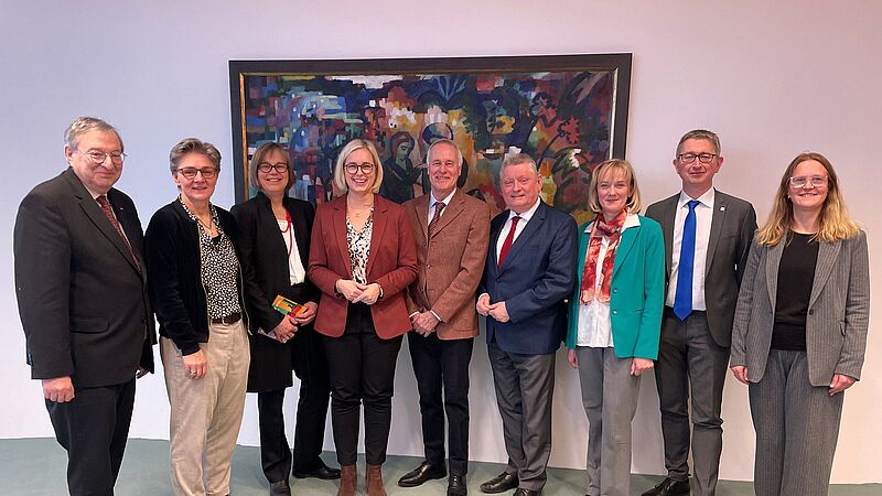 Spitzenverbände zum Gespräch bei Staatsministerin Schenderlein